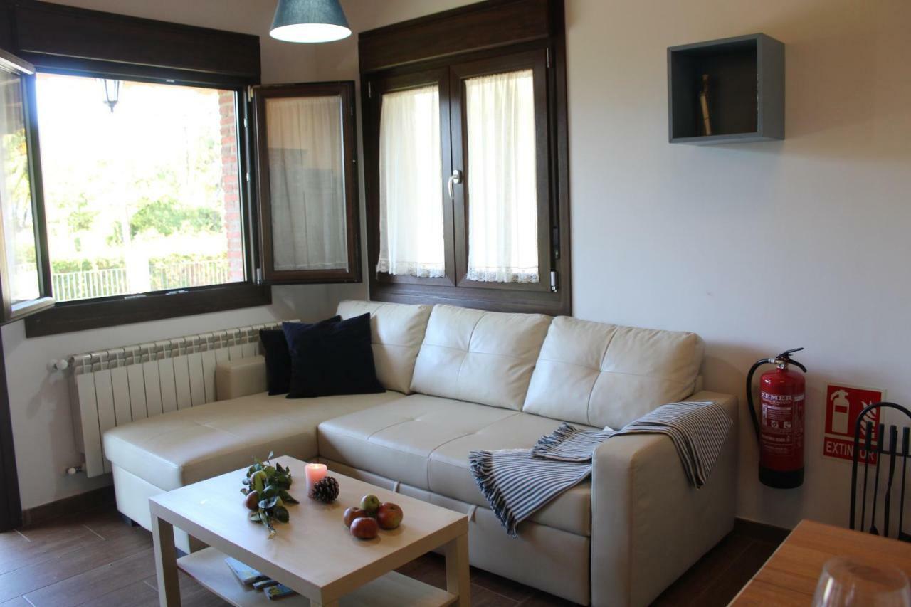 Las Carriles Apartamentos Rurales Ovinana  Exterior photo